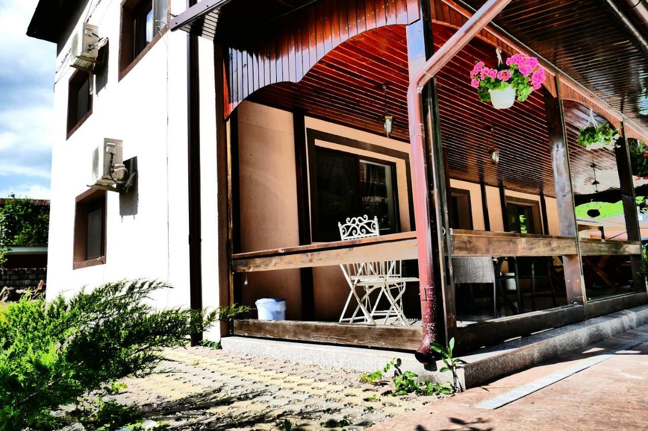 Pensiunea Roua Florilor Hotel Anina Luaran gambar
